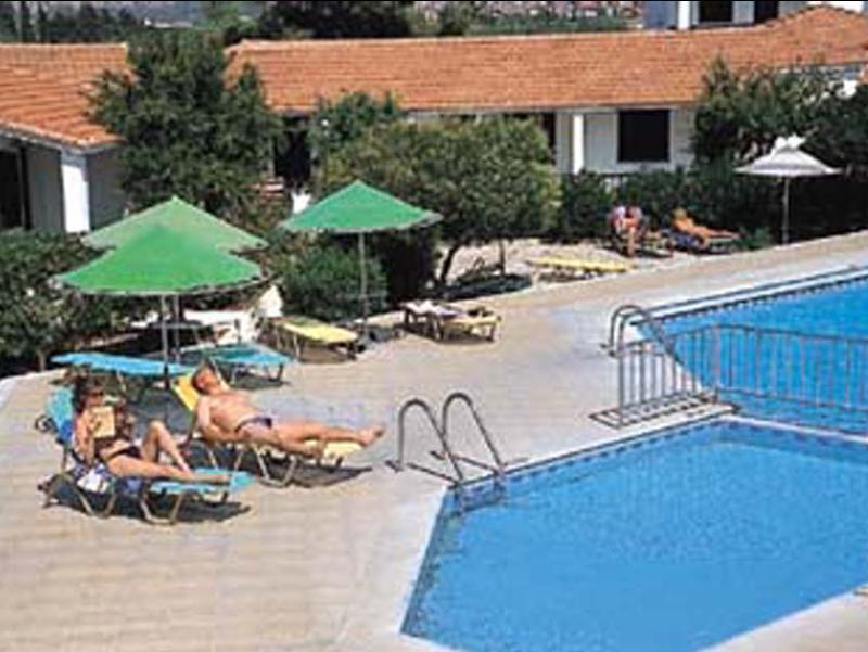 Fito Aqua Bleu Resort 毕达哥利翁 外观 照片